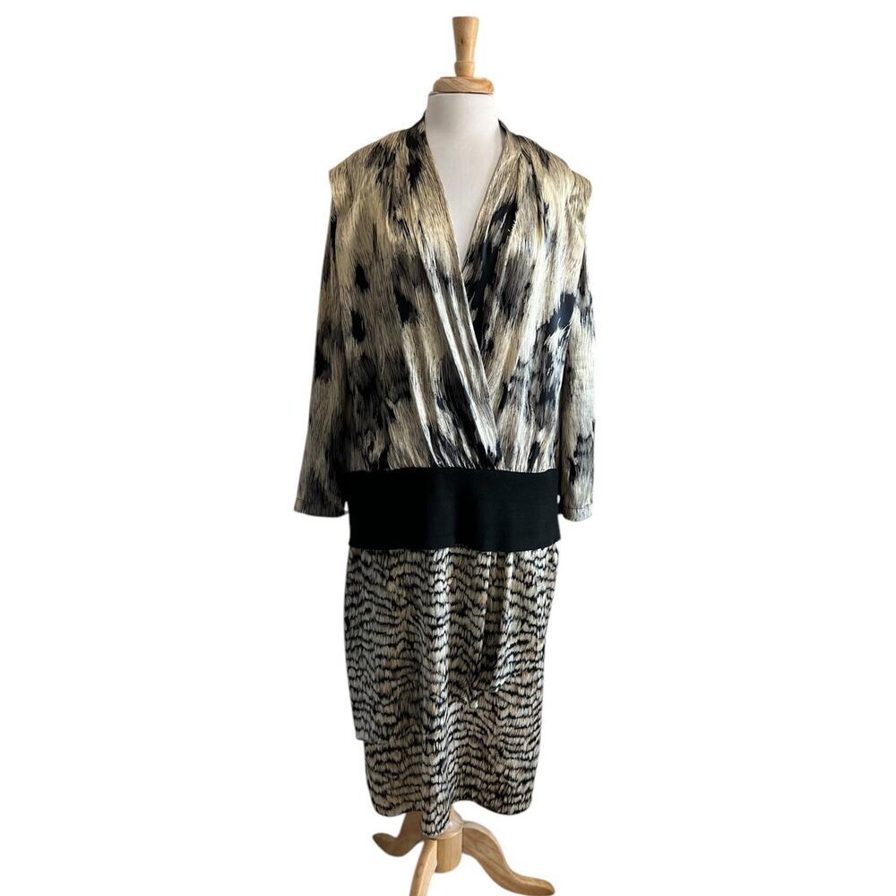 Donna Morgan Vintage 80s Pale Gold Black Satin Deep V-Neck Drop Waist Dress 18W